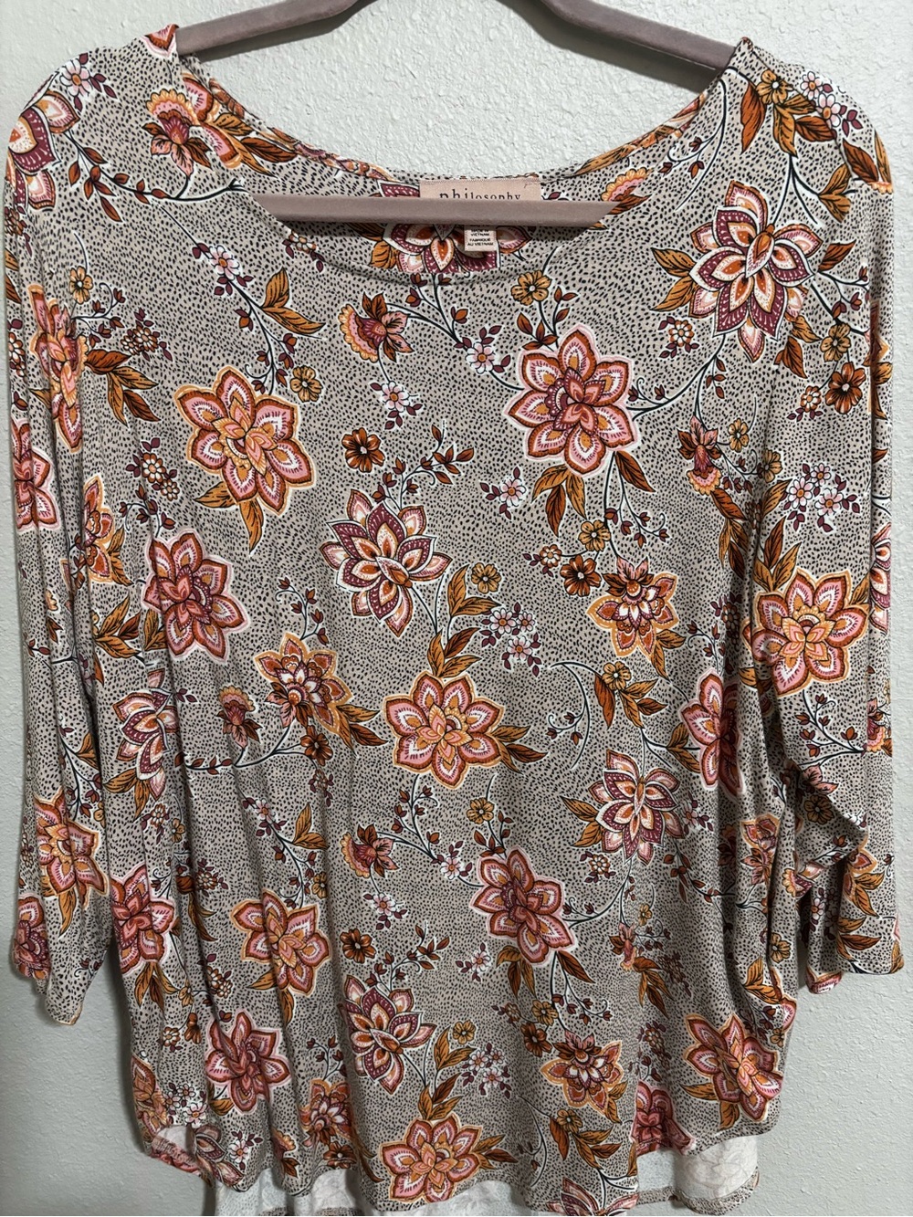 philosophy women’s 3/4 sleeve pullover tee